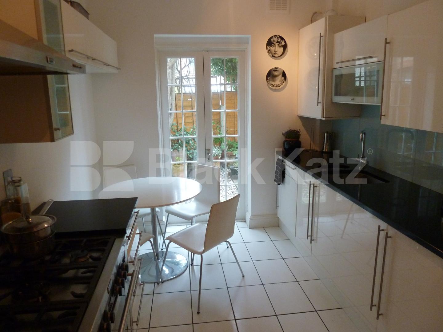 			New Instruction, 2 Bedroom, 1 bath, 1 reception Flat			 Liverpool Road, Barnsbury Islington 
